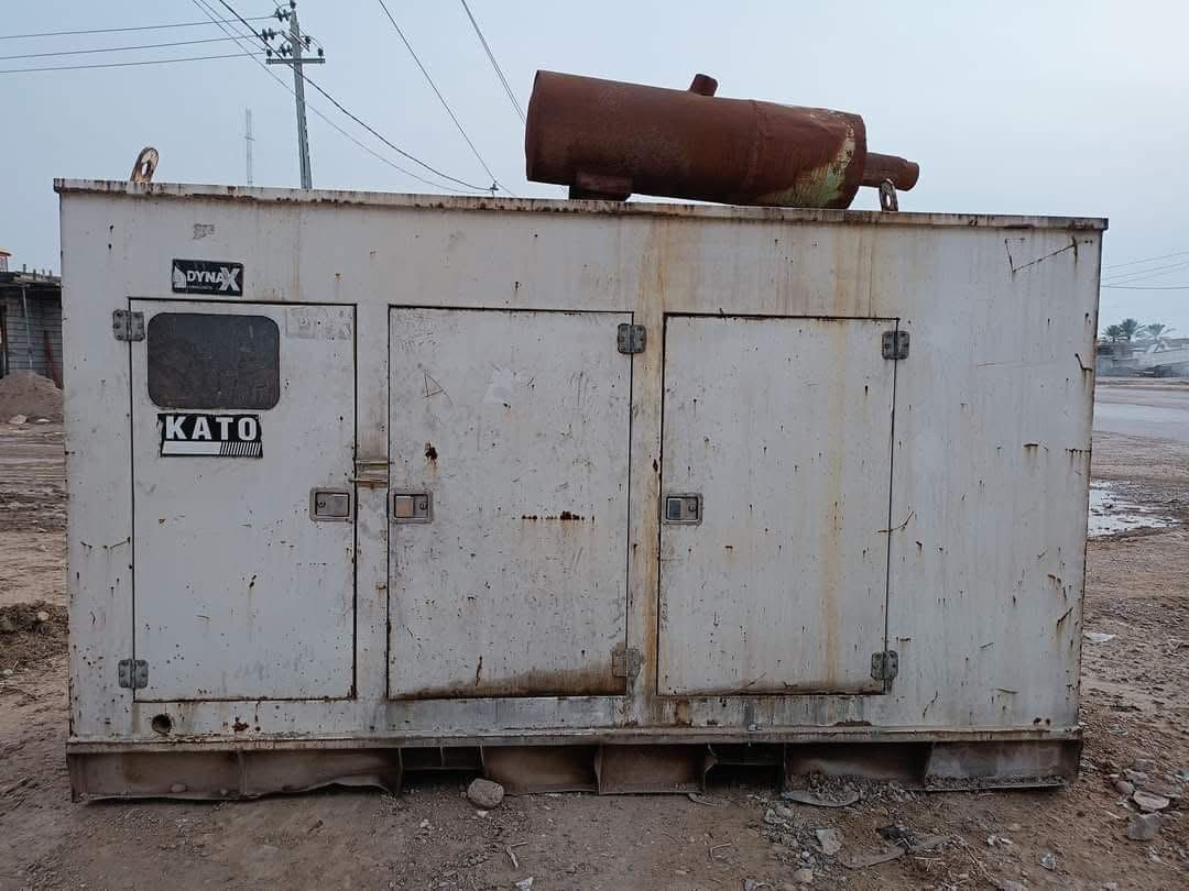 سلام عليكم
غلاف مولد كاتم للبيع 
4×2متر
مكاني ديالى-بني سعد السعر5 ورقات
***********
