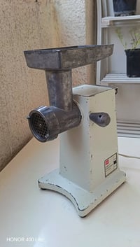 مثرامة لحم • توشيبا • شغالة