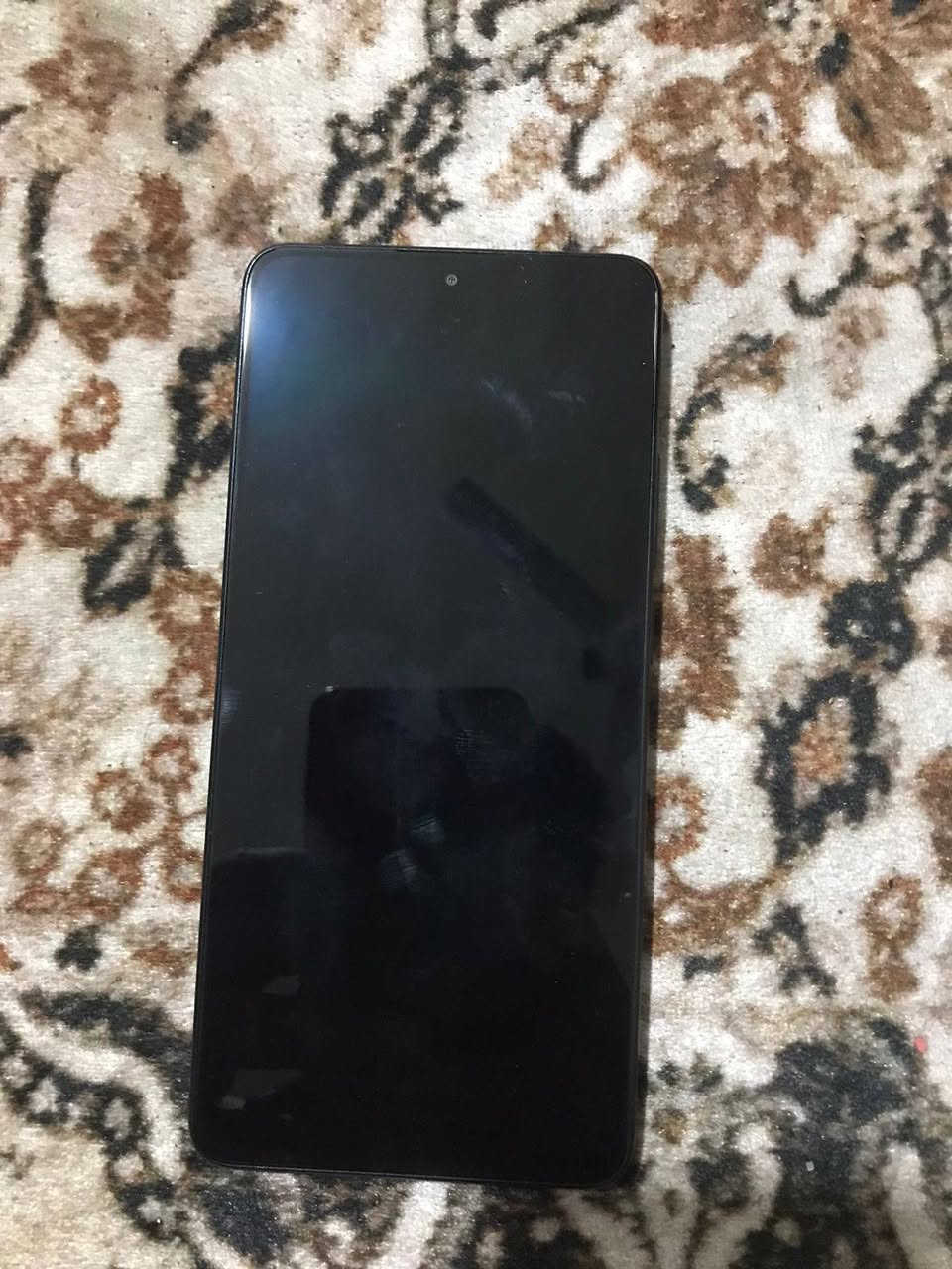 سلام عليكم بوكو X7 برو صار 20 يوم من فتحته من الكارتون سعر380 استفسار ***********بعده بلضمان
