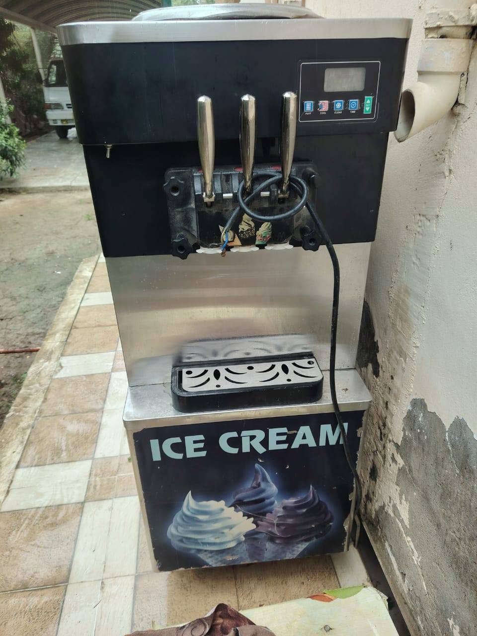 سلام عليكم  موجود مكينه موطه للبيع
لستفسار تصال على رقم ‎0773 594 1611
