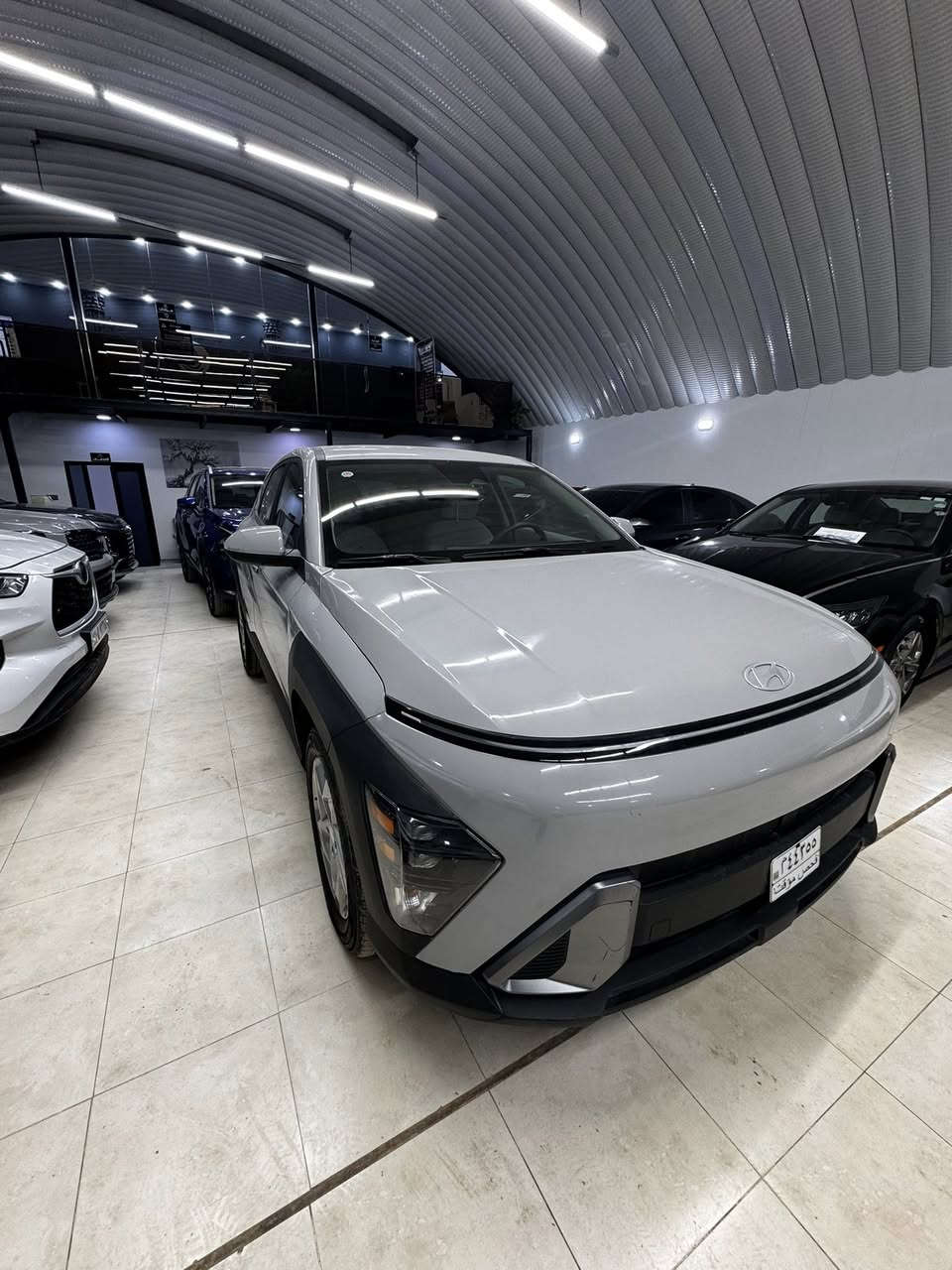 السلام عليكم
كونا 2024 
لون اسمنتي
محرك 2000 دوش داخل ابيض
- بصمه  + بصمة تشغيل 

-رادارات وتنبيه الخروج عن المسار 
- هندبريك بصمه
- تثبيت سرعة
-تحديد مسار 
 تحكمات ستيرن
-نظام gps خرائط
    تشغيل عن بعد 
- مود ادرايف ( نورمال - سبورت - )

- نظام نزول منحدرات 

- تبريد قطعتين منفصل ومناخ متغير 

- شاشه ابل كار بلي واندرويد اوتو

‏- AUTO HOLD
 
بنيد مبدل فقط 
شواصي سليمه 
صور الحادث موجوده بالمشنور
السياره بدون ارقام
تترقم جميع المحافظات 

 واتساب. *********** 

السعر 163  ورقه

مكان السيارة/ بابل
