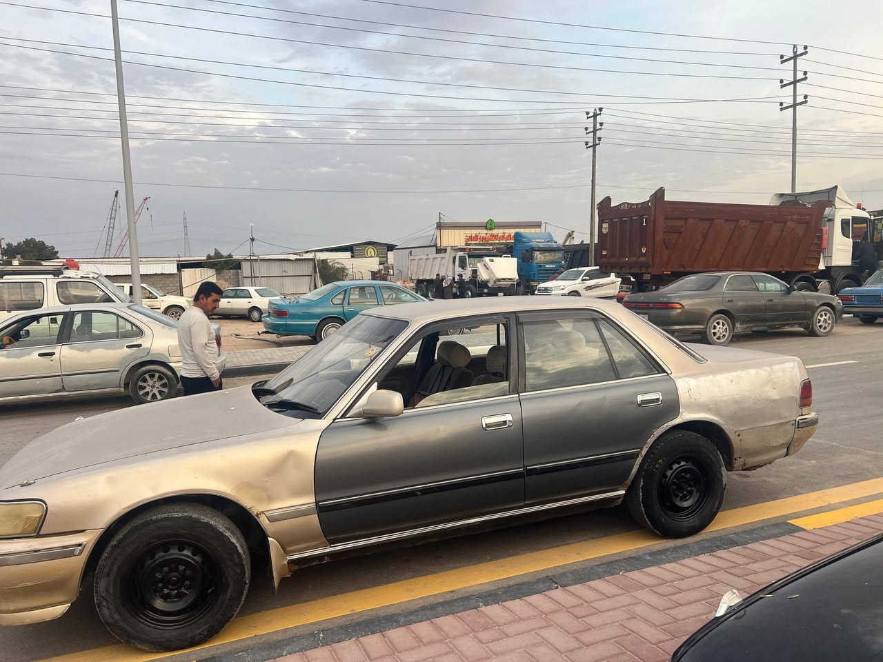 🔹 مارك كربلائي 🔹
• رقم كربلاء
• مكينة ونجي + كير كفالة
• السيارة مكفولة من النقل والكص
• فقط مبدّلة بيبان لغرض الصبغ
• سنوية منتهية
• السيارة جاهزة وكاملة وما بيها أي نقص
السعر 50 وقابل للتفاوض البسيط
📍 المكان: البصرة
📞 الاتصال: ***********+***********
