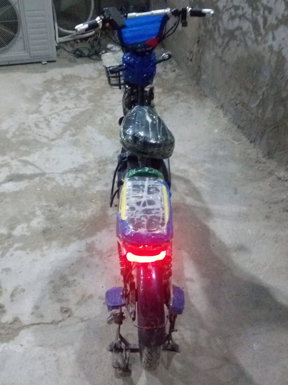 السلام عليكم باسكل شحن سعر((٢٠٠))الف او مراوس للستفسار. واتساب او خاص***********
