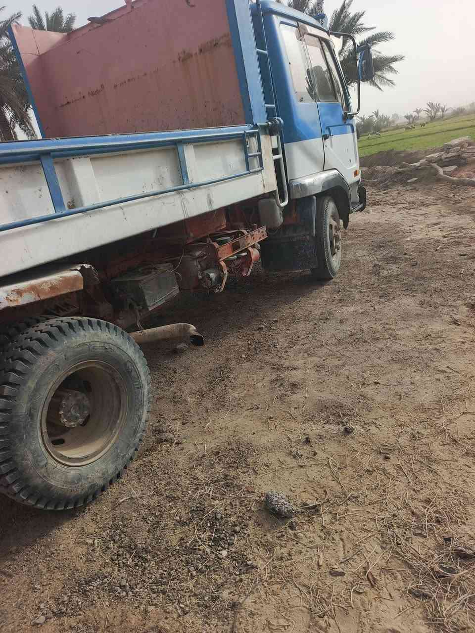 السلام عليك
سيارة نيسان للبيع  للاستفسار 
***********
