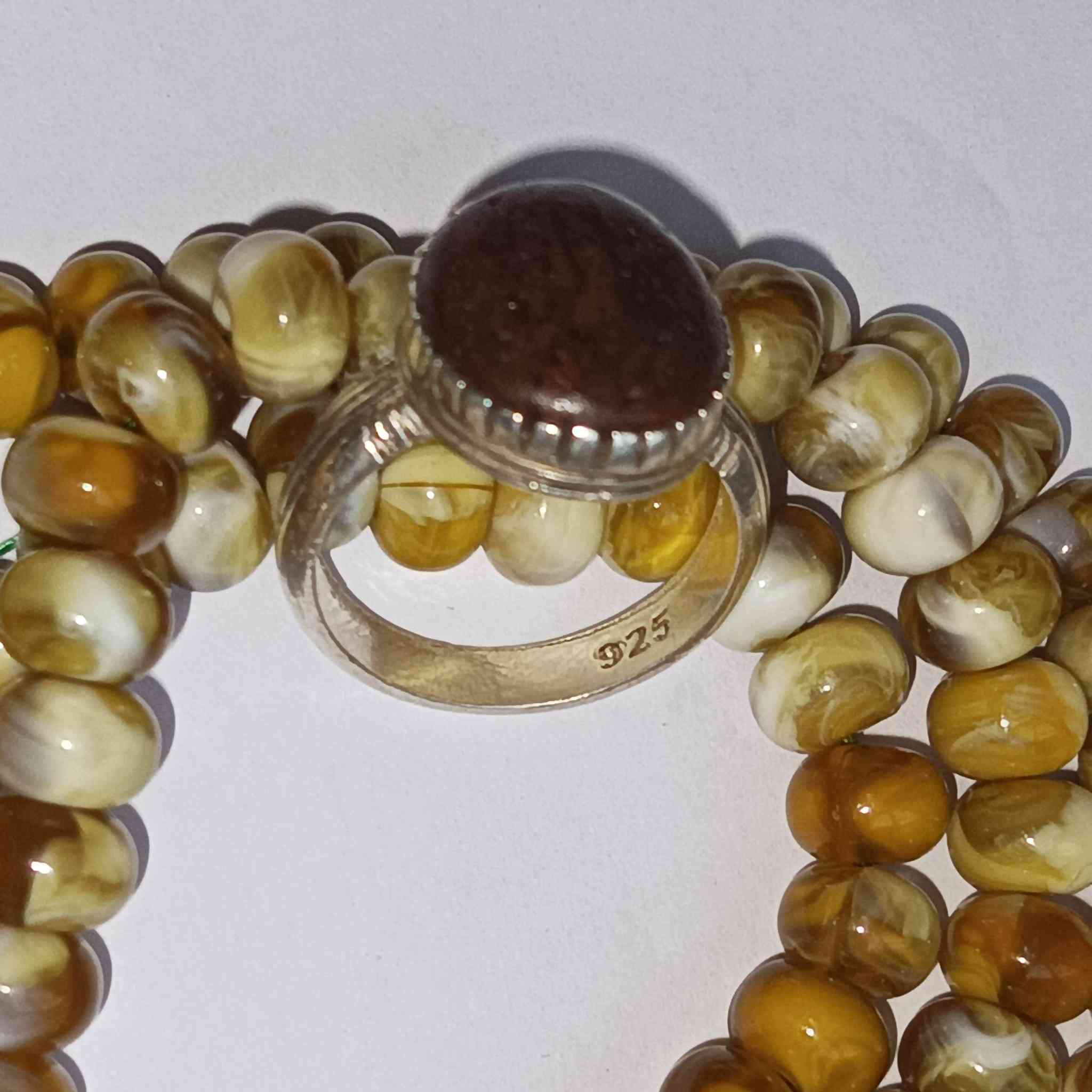 خاتم عقيق يماني مختلف حجر قديم جدا للبيع


**إذا كنت صاحب هذا الإعلان وتريد حذفه لأي سبب، رجاءا أرسل رسالة إلى الدعم الفني**