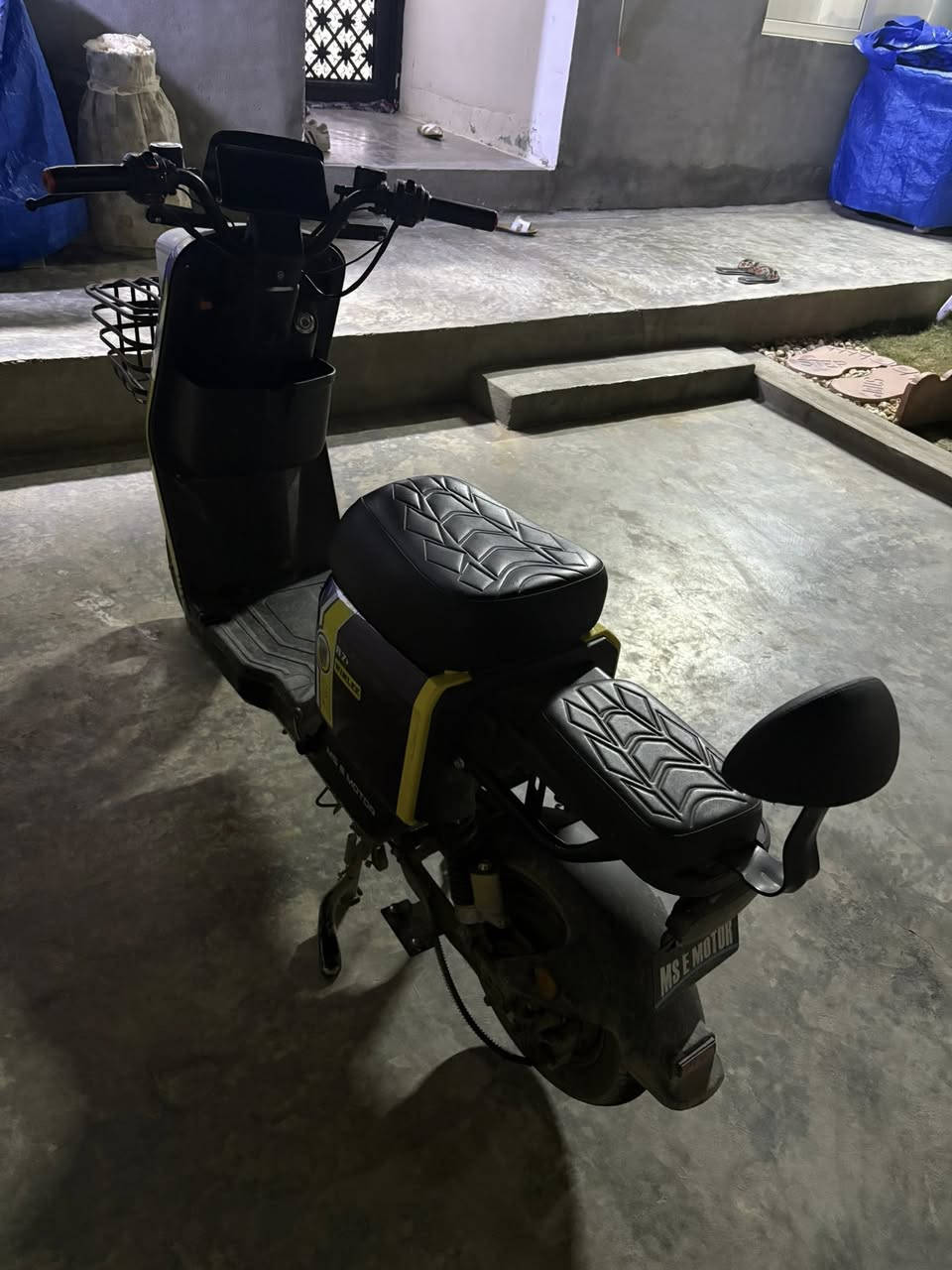 باسيكل شحن r7للبيع باسيكل حلوه ونضيفه موصفات حلوه بطاريه جديد عنوان كركوك السعر 500
***********
