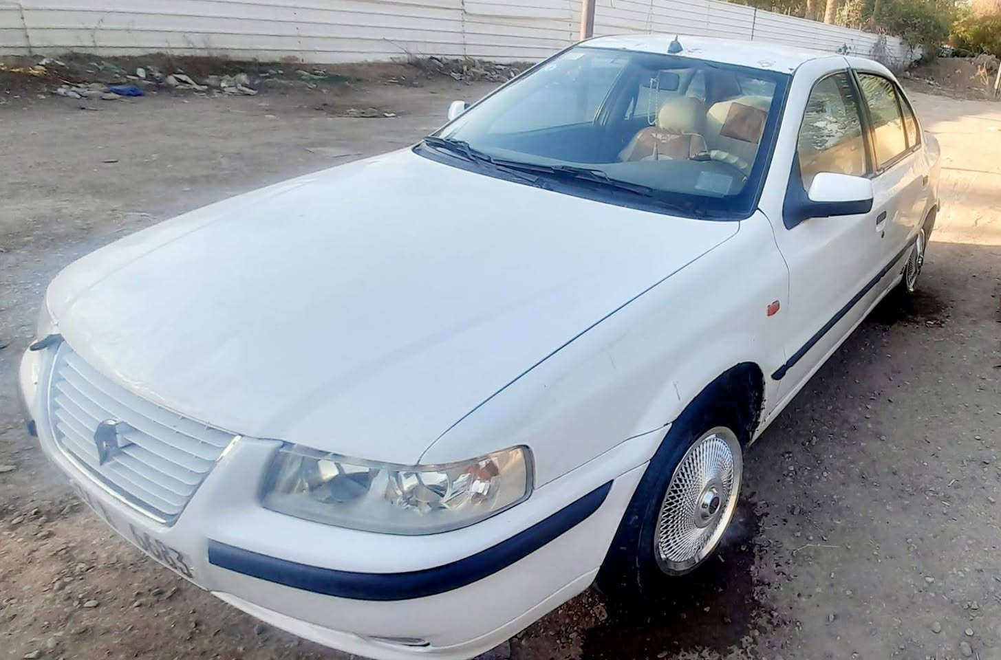 السلام عليكم ورحمة الله وبركاته سمند لبيع الموديل ٢٠١٠ رقم انكليزي مشروع وطني نضيفه كلش مابيه السعر 40 المكان (بغداد الزعفرانية )الرقم (***********)
