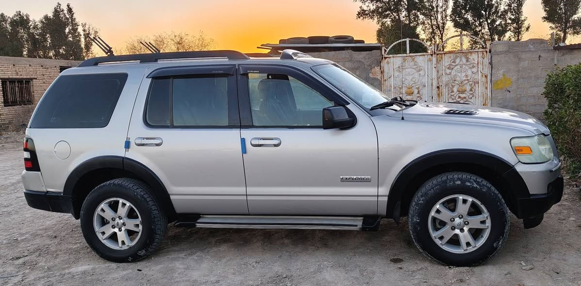 فورت اكس بلور وراد خليجي. فور ويل 2007  كفاله عامه فولل داخل عسلي تبريد 3قطع 7 راكب جاهزه تخم تاير صدر كير جديد مكينه6سلندر  4000  سياره جاهزه مزاد وزارة داخليه داخله فحص وكامله معاملتها باقي الوحات البيع والمراوس مكاني واسط شيخ سعد ***********السعر88
