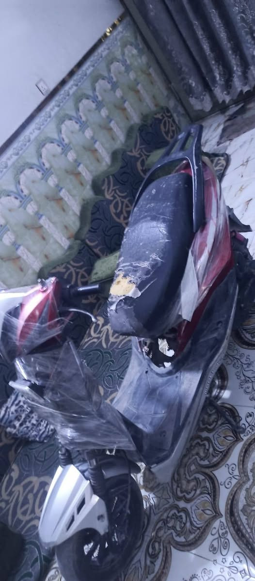 للبيع دراجه سكنس جانبو مكينة ماكس ياباني دراجة خير من الله نعومة حلوة نكرا سلف نقصهة الوجه لامامي مثل ماموضح مكينة مامفتوحة نكرا سلف هندر كهربائيات كلة شغال حتة ام بيثري بيها التفاصيل بالفيديو دراجة خير من الله ماتنسمع مامفتوحة السعر 170بيهة مجال بصيط مكاني كربلاء حي النضال يم المستوصف للاتصال *********** متواجد واتساب
