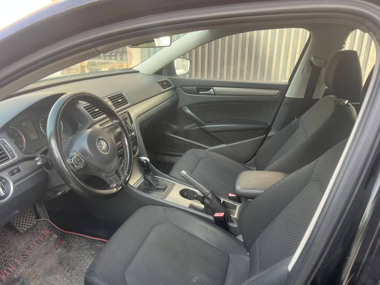 باسات خليجي 2015 محرك 5 سلندر تنفس طبيعي بدون توربو مكفولة من الدعامية للدعامية كفالة عامة بي حالوب خفيف فقط الرقم و السنوية جديدة لغاية 2030 شرط التحويل تخخ تايرات جديد تبريد مركزي خلفي سيارة جديدة و جاهزة باقي على نظافتها سعرها 133 ورقة مكانها كركوك ***********
