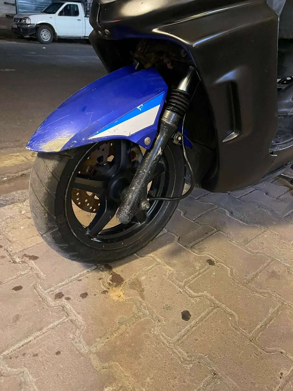 سكنس فحل للبيع بلادية بيهة بجم بومة كفراتهة كاملة الخلفية كهربائيات كلهة شغالة نقصهة دسكات بريك امامي وباتريهة تعبان مكينتهة كلش حلوة مكاني شارع حيفا السعر ٥٠٠ الشراي يراسلني هذ رقمي بي واتساب ***********

