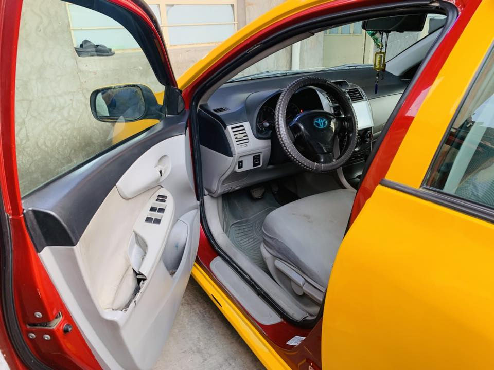 سلام عليكم كورلا 2013للبيع نضيف كلش  للتواصل رقم هاتف ***********
