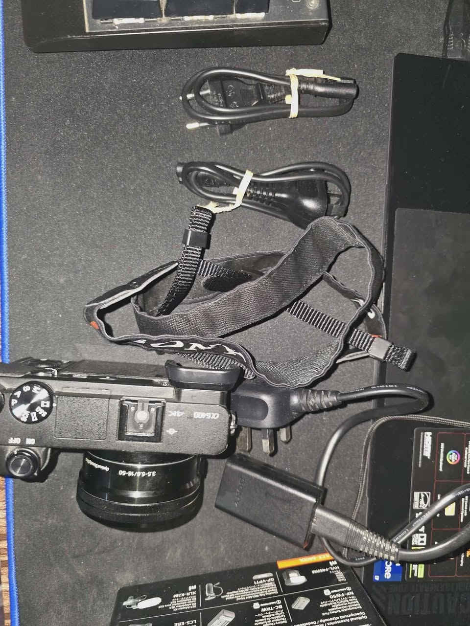 كاميرا sony6400
الشتر.8k 
كارتونه شاحنه وكيبلات كامله 
وياها عدسه  55mm-16
مكاني بغداد 
السعر 850


**إذا كنت صاحب هذا الإعلان وتريد حذفه لأي سبب، رجاءا أرسل رسالة إلى الدعم الفني**