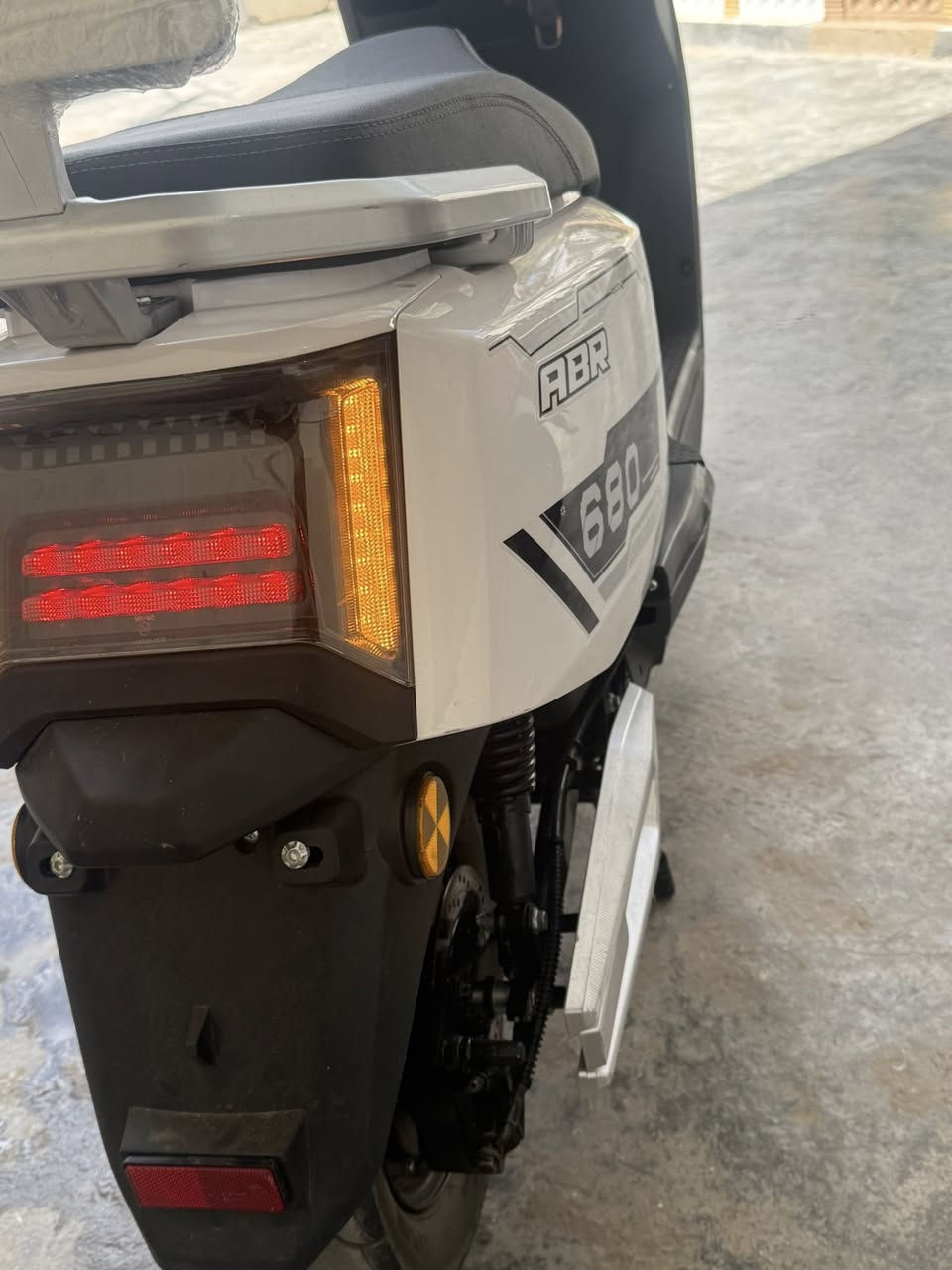 دراجه 2025نضيف فد مره متماشي ابد خوذه و شاحنه مافاتحن لمكان ديالى بلدروز للستفسار ***********سعر خاص
