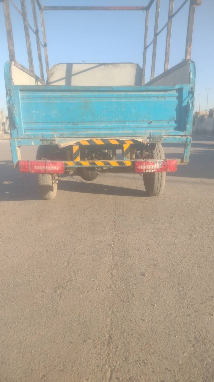 للبيع صقر   اوراق كاملة مكان بغداد حي انصر السعر  700 شراي ينتصل مكلف بنشر  ***********
