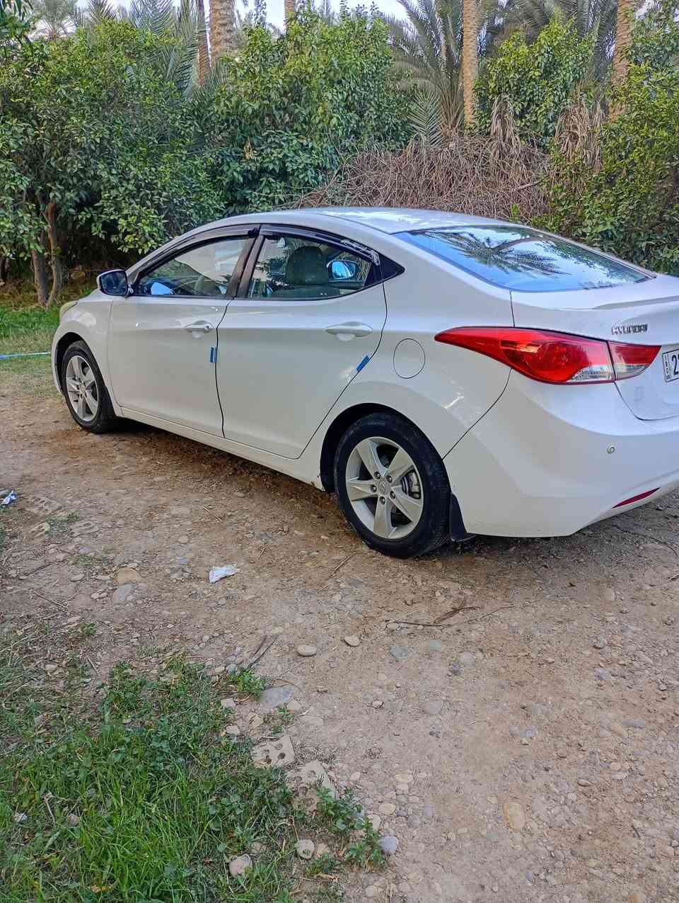 السلام عليكم النتر ٢٠١٤ مكينه ١٨٠٠ مكان السياره واسط صويره لسعر ١١٢ وبيه مجال ***********
