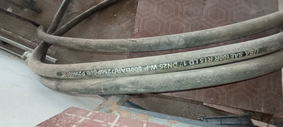 سلام عليكم صوندات الضغط عاليه سيم
 3 متر
3 متر
عنوان كربلاء طويريج حولي 
***********
