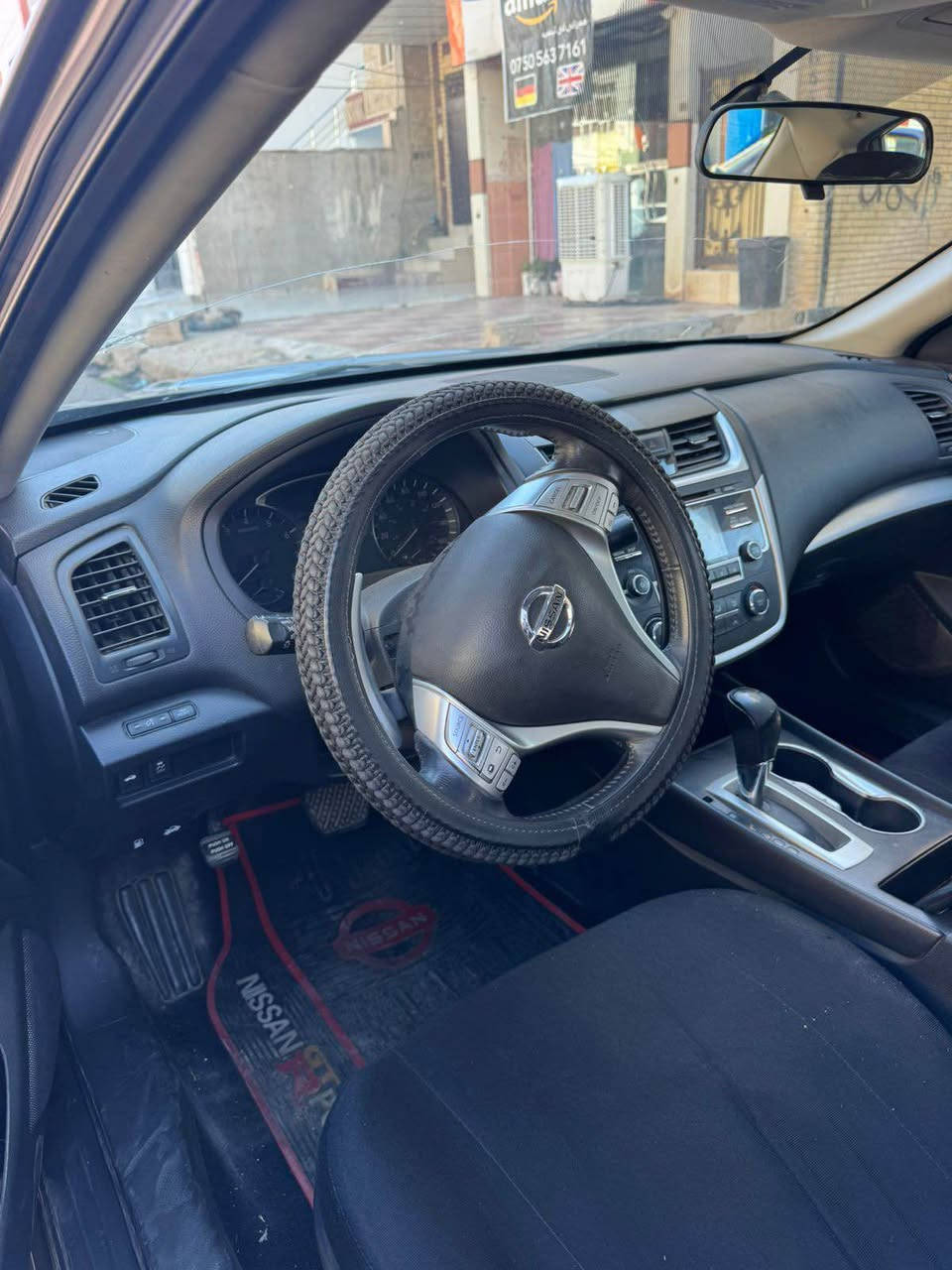 نيسان التيما SR ٢٠١٧ دوپارجه و نيوى بوياغه بئ ژورى بى ليدان گير مه كينه سه نه وى ژينگه هه مووى به شه رت *********** أربيل, العراق
