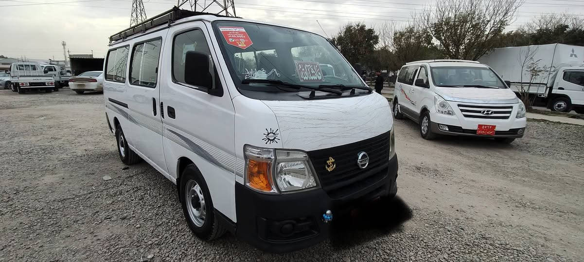 نیسان اورڤان 2013لوک رقم جنوب مکینەو گیرو اکسلی بەشەرت گاعیو کوشن لوک هەر 4تایەری لوکە سعر 105 معاملە*********** کلار
