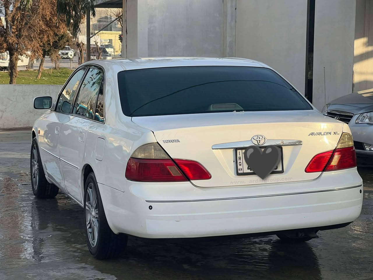 سەرەتا بەناوی خودای گەورە♥
تۆیۆتا ئەڤەلۆن مۆدێل 2000

دوو پارچەو پەڵەیەکی بچوک بۆیاخی هەیە

ناو زەردە

چوار تایە و ویلی تازەی لە ژێرە

شاشە ئەیپادە 

سەنەوی بەسەر چووە

سەیارەکە بەس ماشاءڵلەی دەوێت

لە وێنە چۆنە لە ڕووبەڕو زۆر جوانتر

ەگێڕ و مەکینە بەشەرتە
ڕەقەم سلێمانیە

بۆ نرخ نامە یان تێل بۆ مەسنجەرەکەم بکەن
🤍


**إذا كنت صاحب هذا الإعلان وتريد حذفه لأي سبب، رجاءا أرسل رسالة إلى الدعم الفني**