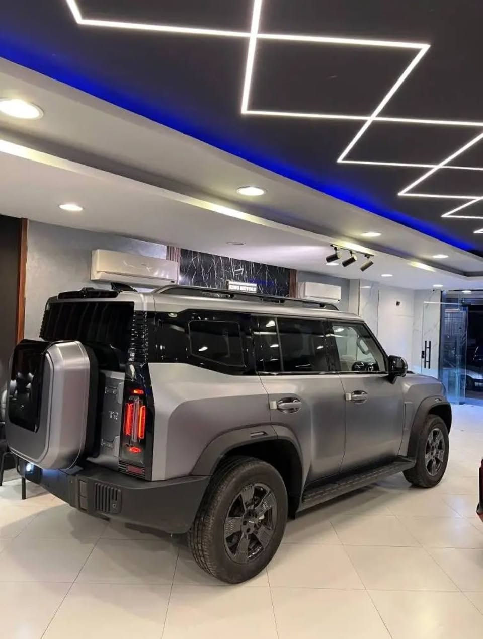 Jetour T2
شبيهة رانج روڤر ديفيندر💪
استلم عربيتك فوري 🔥
وبأقل سعر 
من الليثى اوتو جروب 🚀🔥 
استلم عربيتك الجديده دلوقتي باقل مقدم واطول فتره سداد 🔥🔥🔥🔥🔥🚨🚨🚨

اقل مقدم 🛑 
اطول فتره سداد 🛑 
متاح جميع الالوان 🛑 
استلام فوري 🛑 
ومتنساش تسأل على الكاش باك
وعروض شركه الليثى اوتو جروب 

للتواصل والتفاصيل 
01064084502
Ahmed Magdy


**إذا كنت صاحب هذا الإعلان وتريد حذفه لأي سبب، رجاءا أرسل رسالة إلى الدعم الفني**