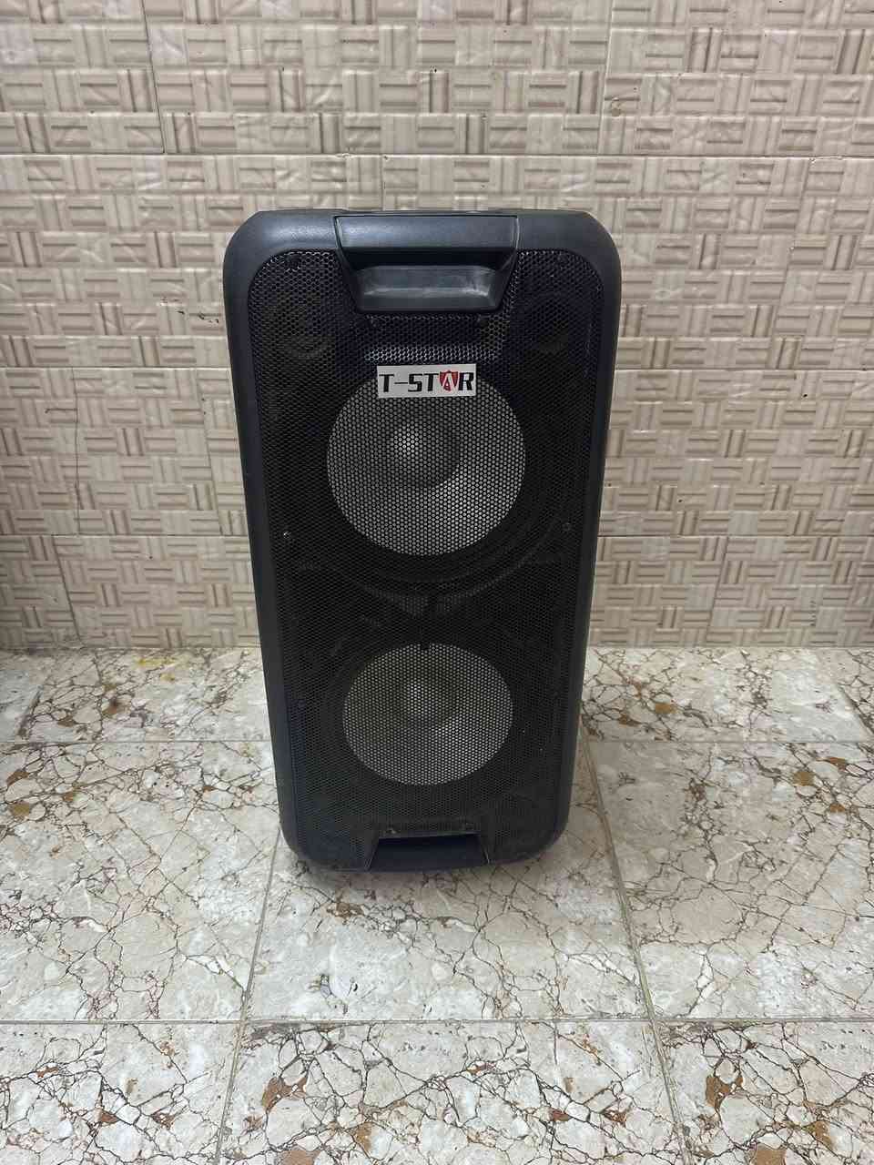 سماعه شحن وكهرباء اللبيع سعر 100 الف 
واتساب ***********
