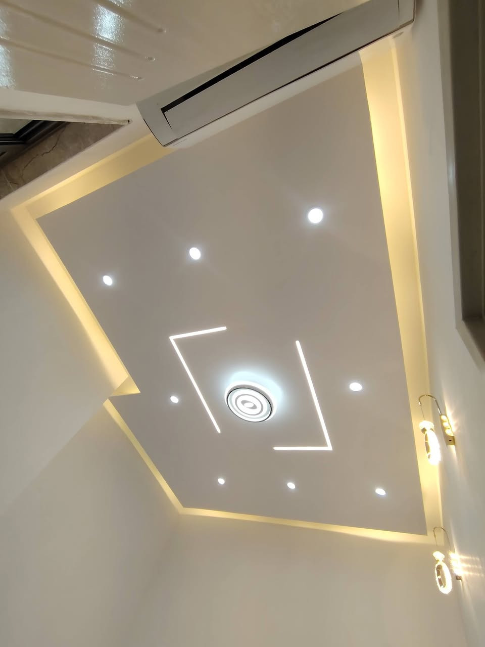 اللهم صلي على محمد وآل محمد
احدث ديكوات داخليه والخارجيه💜

♦️واجهات البلازما 
♦️السقوف الثانويه جبسن بورد
♦️قواطع للغرفة والصالات جبسن بورد  
 
♦️نعمل كافة أعمال الديكور الداخلي والخارجي للمنازل والمحلات والمكاتب 

#كناوف ، من ارقه الواح جبس كافه انواعه

بكادر متميز  محترفين في مجال الديكور 

#دلل_بيتك🏡🏠.
#تصميم #تنفيذ #تغليف #اشراف 

#متوفر_كادر عمل متخصص للعمل في جميع محافظات العراق من الشمال الى الجنوب

للطلب او الاستفسار يرجى مراسلة الصفحة ❤
حسن البياتي 
🌍نجف الاشرف @اشاره 
@الجميع 
                   ☎️***********
