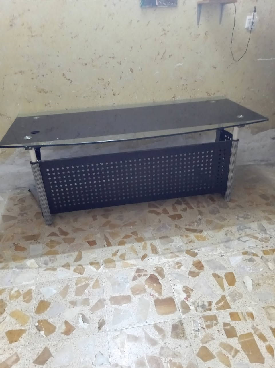 سلام عليكم رحلات مدرسيه لبيع عدد ١١ رحله
ميز مكاتبي كراسي و٣صبورات لبيع تتوصل خاص وانساب ***********
