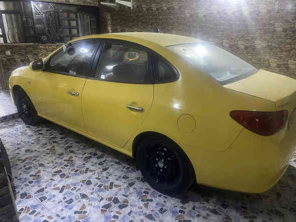 السلام عليكم ٢٠٠٨ السياره كير مكينه تخم تاير صدر امامي خلفي جديد المكينه جديده مال حاويه صبغتها قبل ٦شهر بدون ضربه السياره بسمي هيه مصفره عنوان بغداد حي جهاد السعر ٨٨ وبيها مجال ***********
