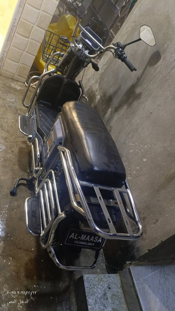 دراجه شحن للبيع همر جبلي ست بطاريات نظيفه 850 وبيه مجال ***********
