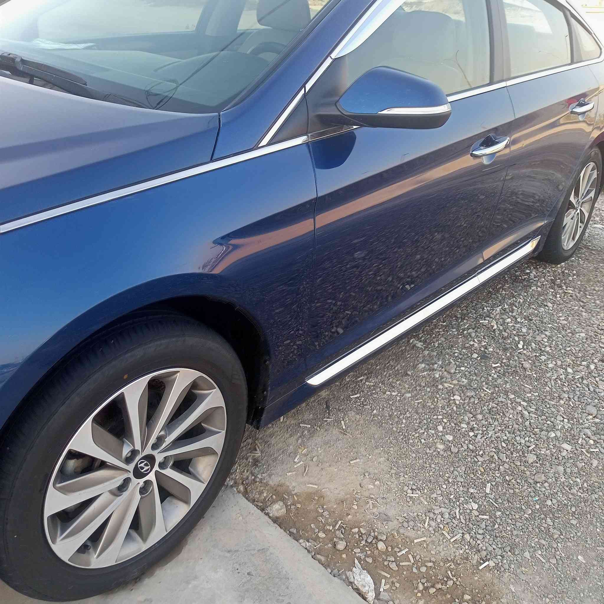 سلام عليكم ورحمه الله وبركاته سوناتا سبورت موديل 2016 وارد امريكا رقم بغداد الدولي حادثه بس طارف بنيد سياره أيربكات كله سالمه شرط بدون دواخل مكينه2400 وكبر مكفولات تخم تاير صدر امامي و خلفي جديد باتري قبل شهر شاده سياره فول مواصفات سعر 130 سونار مع صور سياره بصمه وترحيب كشنات كهرباء تدفئة رقم الهاتف *********** عنوان جديده شط قرب بوابه مال راشديه
