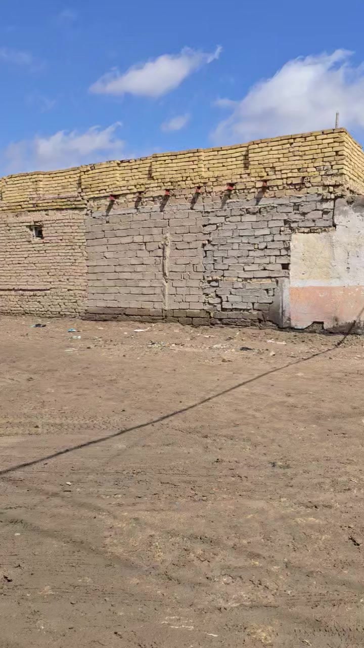 اللهم صل على محمد وآل محمد
قطعه ركن للبيع مكان 

العنوان///حي الامير مقابيل مدرسه الآفاق يم بيت استاذ علي شتيوي 

     المساحه.       ٢٤٨

     الطول             ٢٠

    العرض           ١٢.٤٠
وسعره حلوووو  ان شاءالله 
كل التفاصيل داخل الفيديو 

 للاستفسار اكثر الاتصال او مراسله الصفحه 

***********

***********

           (((ومن الله التوفيق)))

مكلف بالنشر
