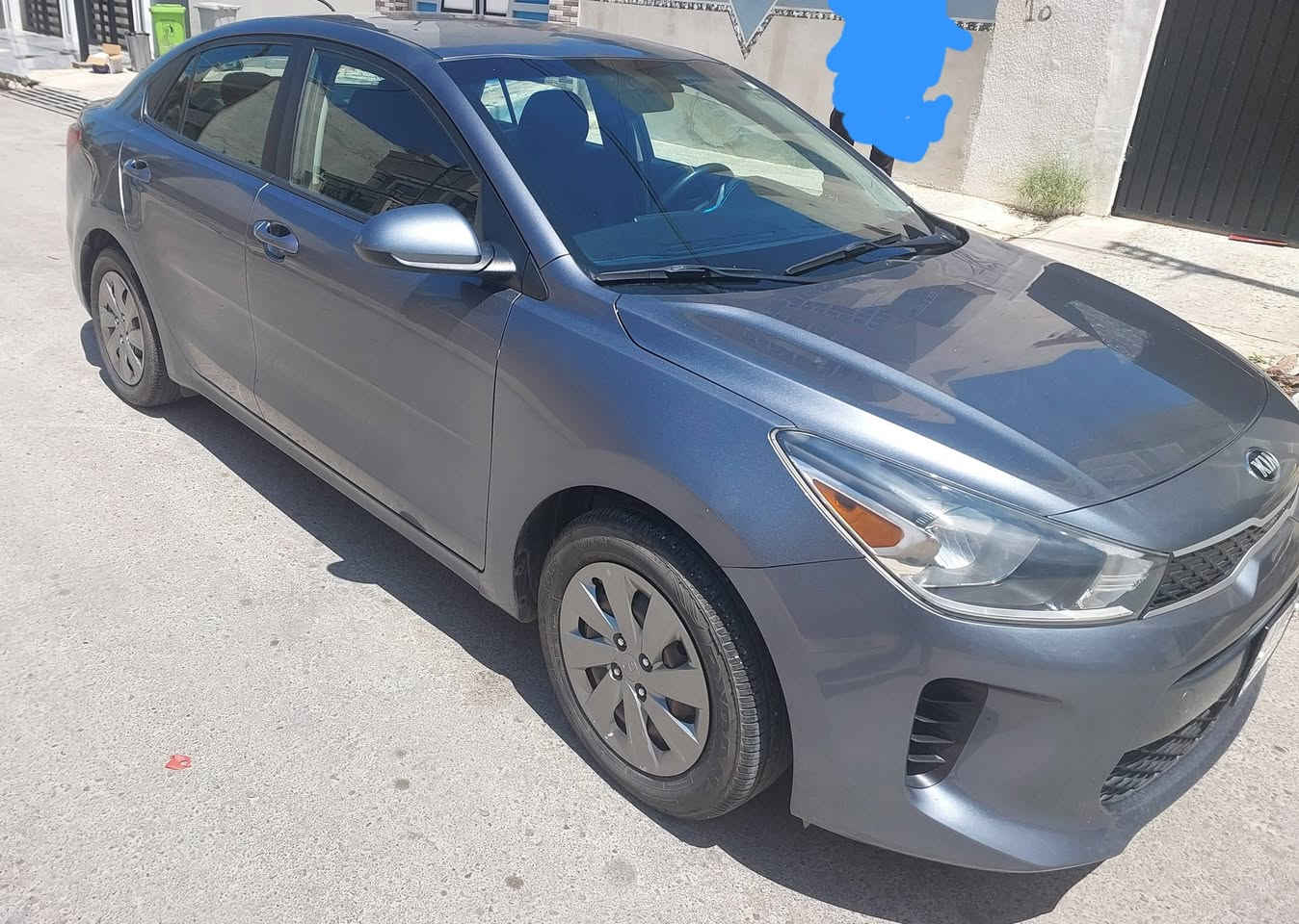 للبيع 🚘
كيا ريو موديل 2020 وارد أمريكي 🇺🇸

السيارة بحالة جيدة، الضرر ... جاملغ خلفي وتم التصليح بصورة ممتازة.
قبغ الصندوق مبدل أصلي.

✔️ اقتصادية بالوقود
✔️ محرك وكير بحالة ممتازة
✔️ تبريد ممتاز 

للاستفسار والمراسلة على الخاص او على الرقم التالي : 
***********
***********
