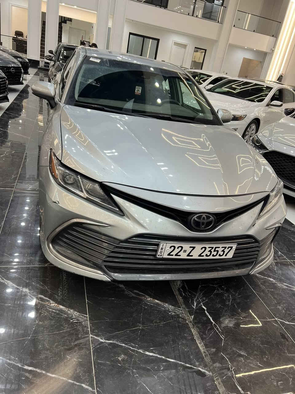 كامري موديل 2022 للبيع بسعر 163$  نقدا يرهم مقدمه الباقي مده لاتتجاوز ال 5 اشهر ضرر بابين 
جاملغ بنيد كلير امريكي بدون ارباگ ماشيه 70m سياره حلوة ضررها حلو مكاني اربيل الاتصال على *********** خاص ماجاوب شراي اتصل وتدلل صور الحادث موجوده بل منشور
