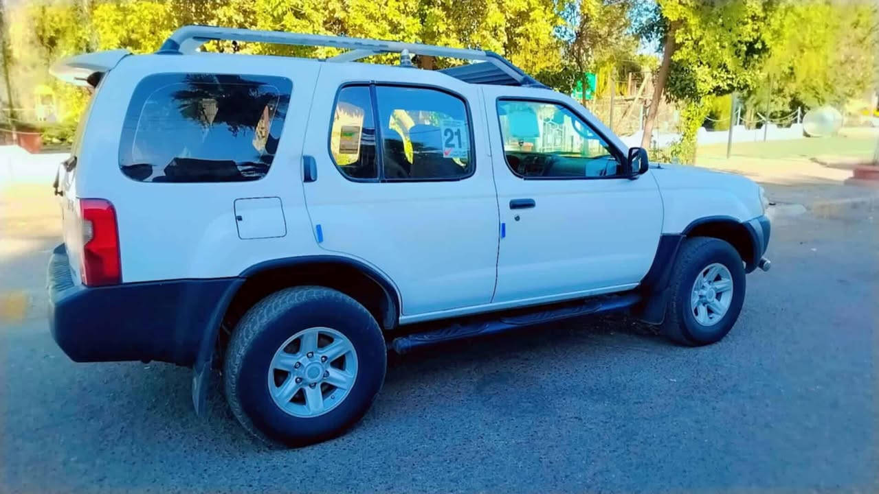 نيسان اكسترا
موديل 2000محدث 2008
سياره كيرعادي 
محرك 6
رقم اربيل سنوي جديدلحد2028
ضررمابي فقط بي 3قطع صبغ بدون دواخل
كيرمحرك تبريدشرط
سعر74بي مجال
*********** كركوك, العراق
