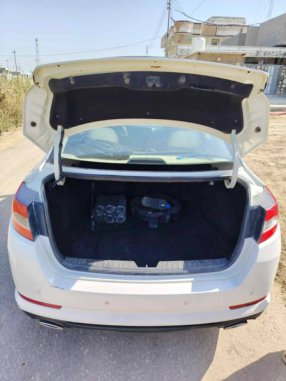 السلام عليكم عيدكم مبارك
أوبتما خليجي مكفوله 
موديل 2012 
2400
 سعرها 137 وبيها مجال للشراي مجال جثير 
واتساب واتصال 
***********
يارب البو علوان
