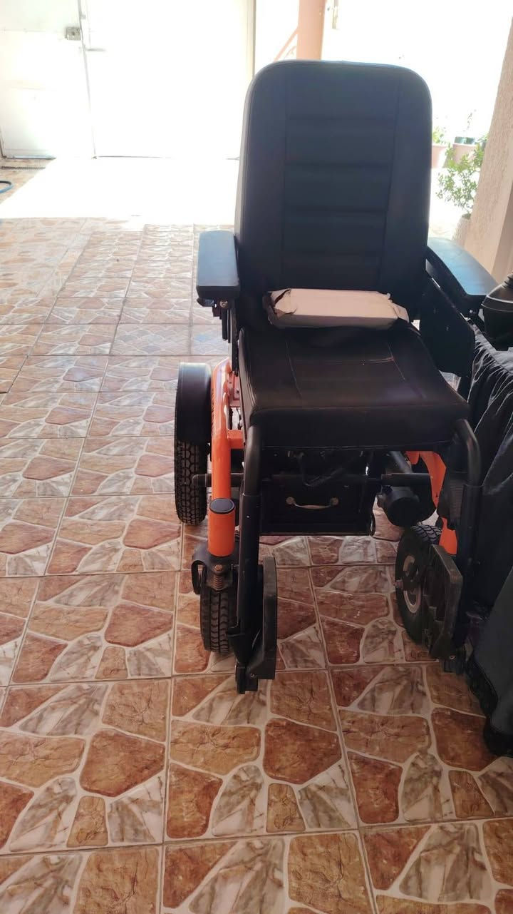 عربانه شحن البيع ما تطبق اربع ساعات تشتغل سعر خاص


**إذا كنت صاحب هذا الإعلان وتريد حذفه لأي سبب، رجاءا أرسل رسالة إلى الدعم الفني**