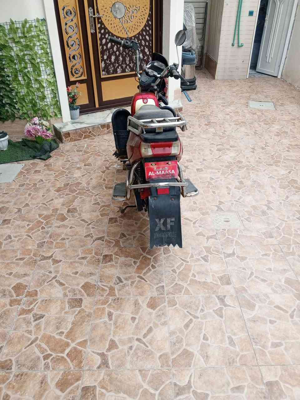 ماطور هارلي للبيع نضيف نقص بطاريات فقط السعر 250
***********
