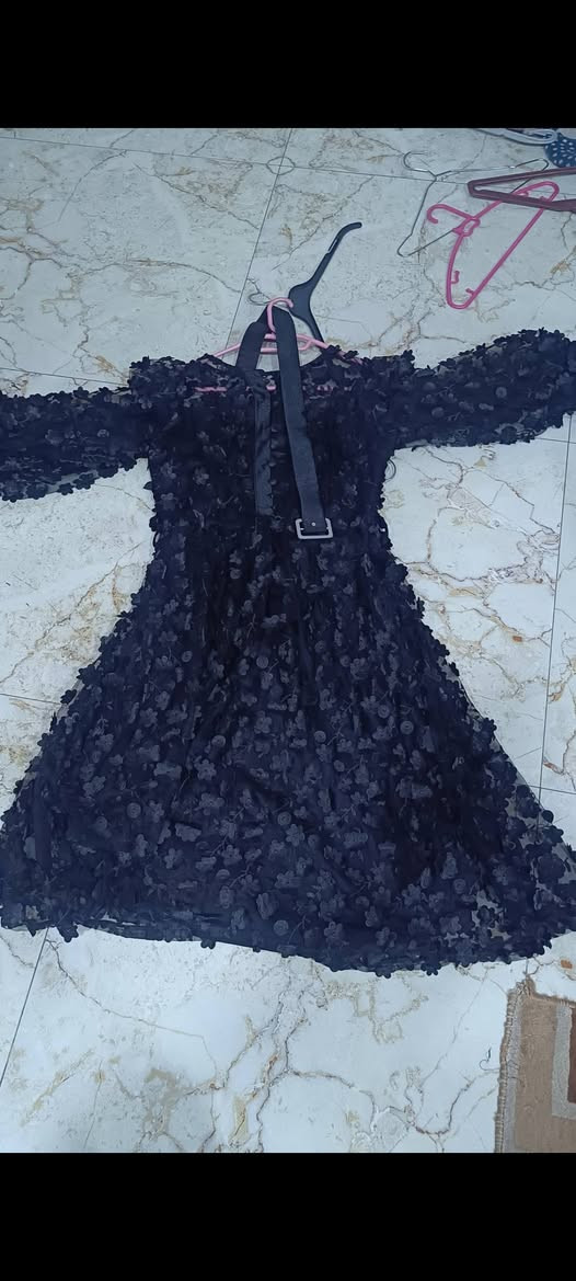 ملابس وحقائب واحذيه عندي مستعملات قطعتين ب5 آلاف  وعندي بعد شتائي هواي شغلات وحقائب


**إذا كنت صاحب هذا الإعلان وتريد حذفه لأي سبب، رجاءا أرسل رسالة إلى الدعم الفني**