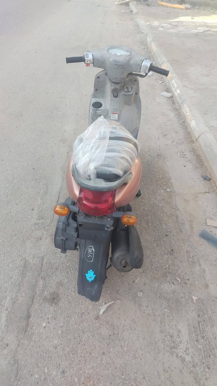 السلام عليكم شباب دراجه فله رمبه كفاله عامه مابيه اي نقص مامفتوح كفرتها ختم واحد داخل ملاح مكاني ناصريه مركز هذا رقمي *********** شراي يتصل وخادم انه
