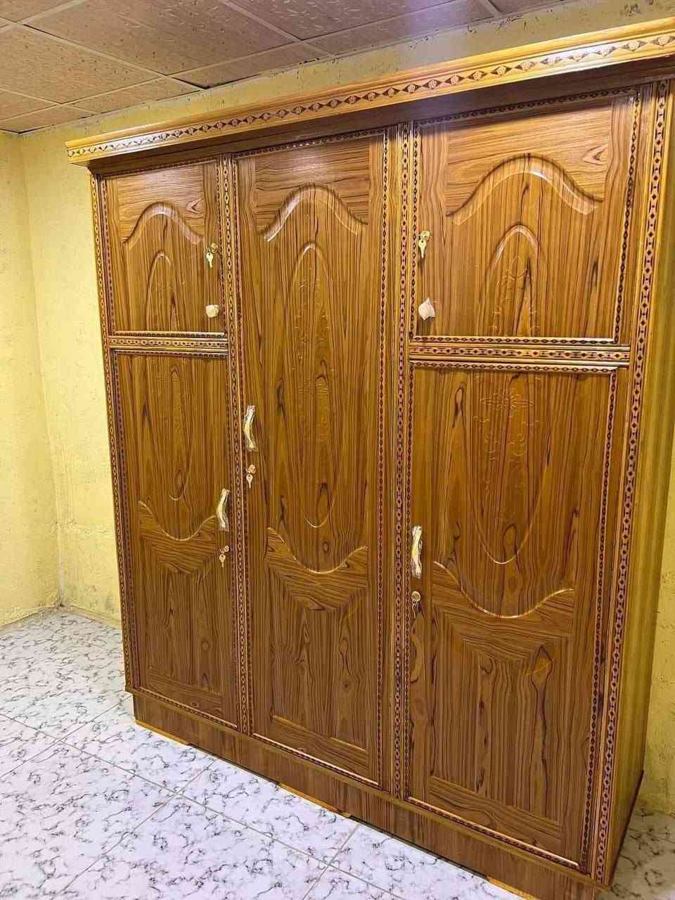 كنتور 3  باب قياس عرض 180  سم ارتفاع 220 سم
الوجه صاج 4 ملم  الداخل خشب الضهر جرجوبة براغي 

🎇السعر265الف🎇

  اضافة مراية 10 آلاف ورف 5 
توصيل وشد بغداد مجانا محافظات  قريبة 40 الف 
 

وأطراف بغداد 10 الف


**إذا كنت صاحب هذا الإعلان وتريد حذفه لأي سبب، رجاءا أرسل رسالة إلى الدعم الفني**