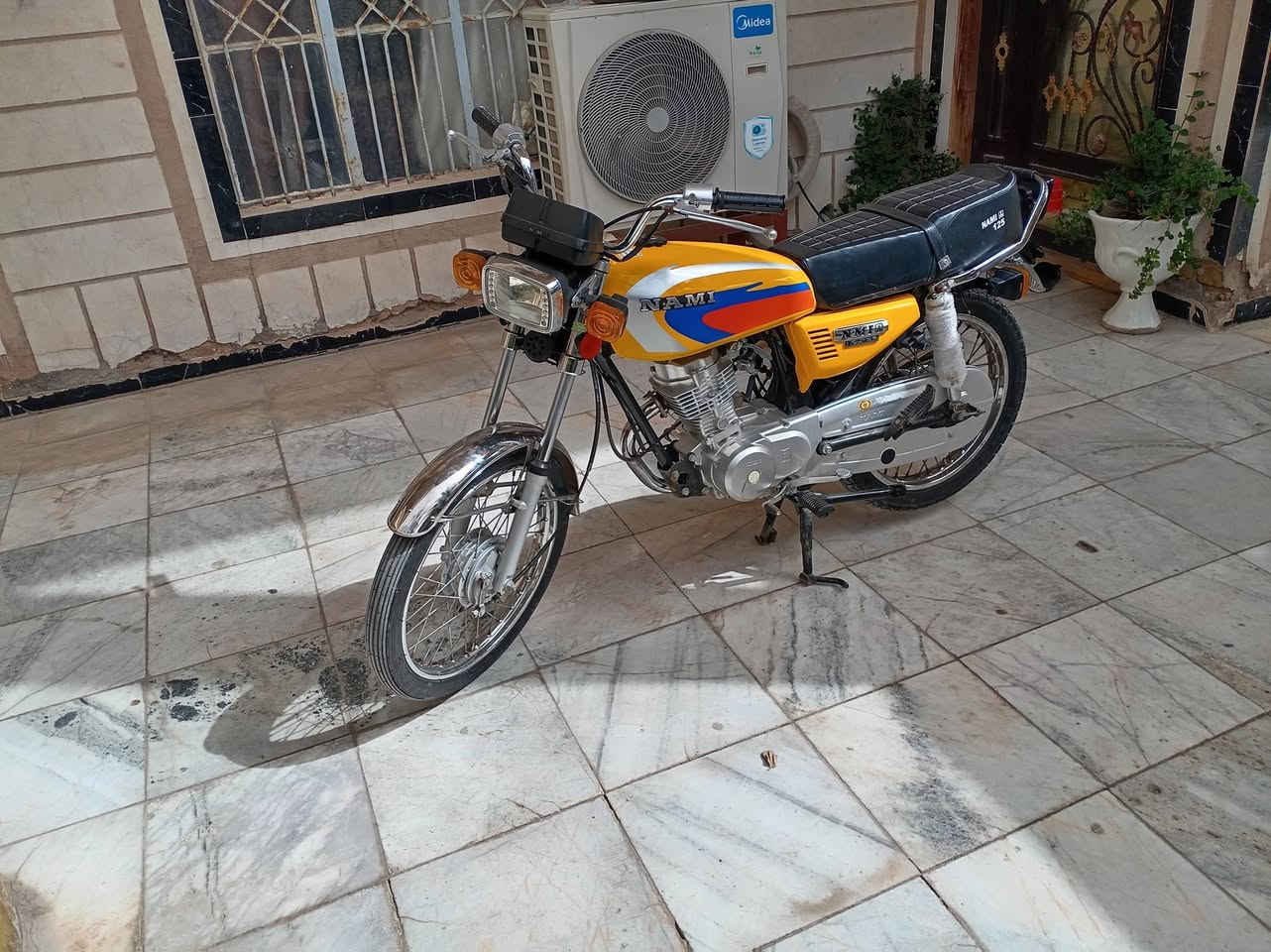 نامه شلامجه البيع مديل ٢٢ أوراق أصولي كلهه علا بلاد دراجه ماعده تانكي وصفحيات مكينه تفيلس ما فيلسه ***********
