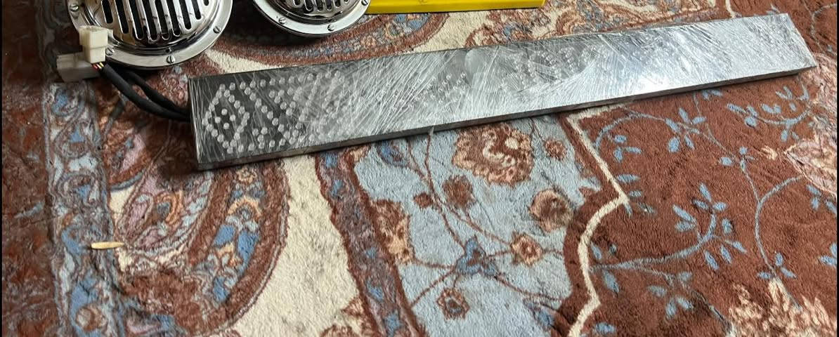 سلام عليكم براد عفريت ايطالي اربع فحمات لبيع
اسطب بتره Stop لبيع شراي يتصل ***********
