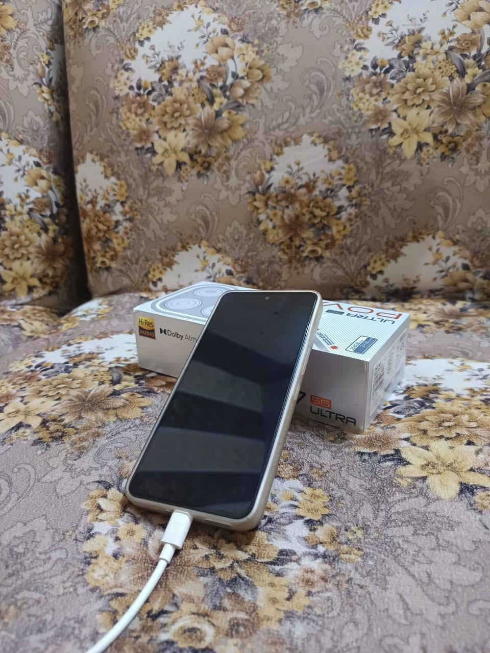 جهاز للبيع؟؟؟
تكنو بوڤا 7 الترا 
مستخدم شهر نظافة كدامك فول
كامل ملحقات مواصفات الجهاز 
البطارية 🔋 6000 
الذاكرة / 256
الشحن / 70 واط 
رام / 12+6 = 18
باقي مواصفات بل صور 
السعر 500 وبي مجال قليل 
التواصل حصراً ع رقم  
‏‪***********‬‏
او خاص في حال ما توفر يمك 
اتصال... 
المكان / الموصل او جنوب الموصل
