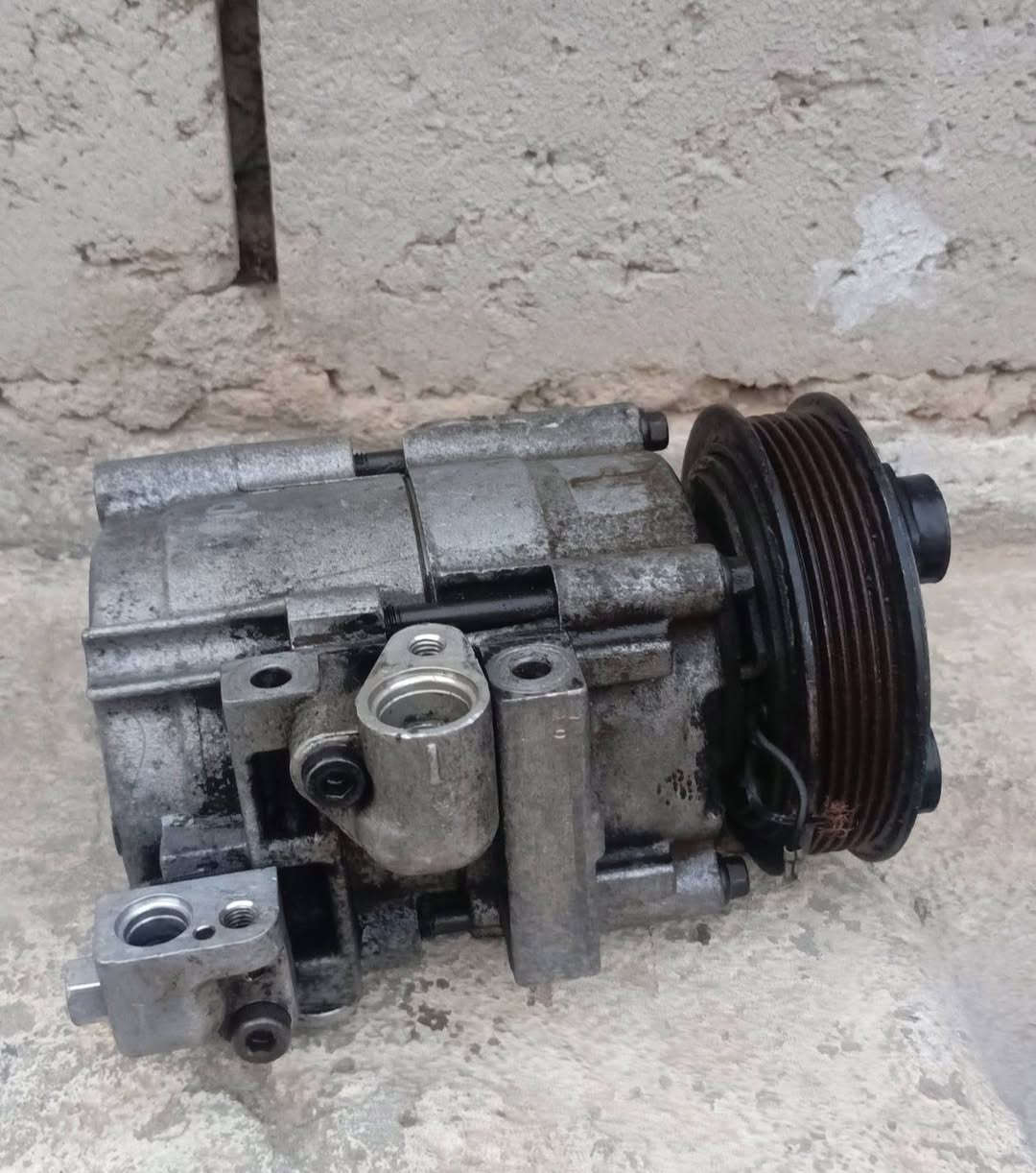 السلام عليكم. 
غراض مكينة شغالات على الفحص  مكاني بالنجف الأشرف،  الشراي يتصل على هذا الرقم وبيه خير ويدلل ***********
 بيه واتساب
