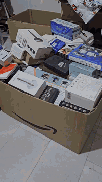 للبيع كارتون كبير وأكثر السعر ٦٠٠ الف للتواصل 07706951354واتس