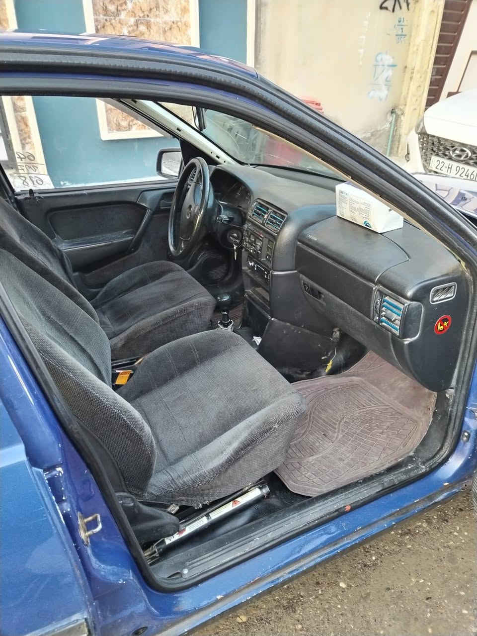 فكترا 20 سنويه لل30 مصبوغه جماليه باب الوره بي معجون والجاملغ الوره كذلك بي معجون قليل سعره 35 ورقه ومجال  ***********
