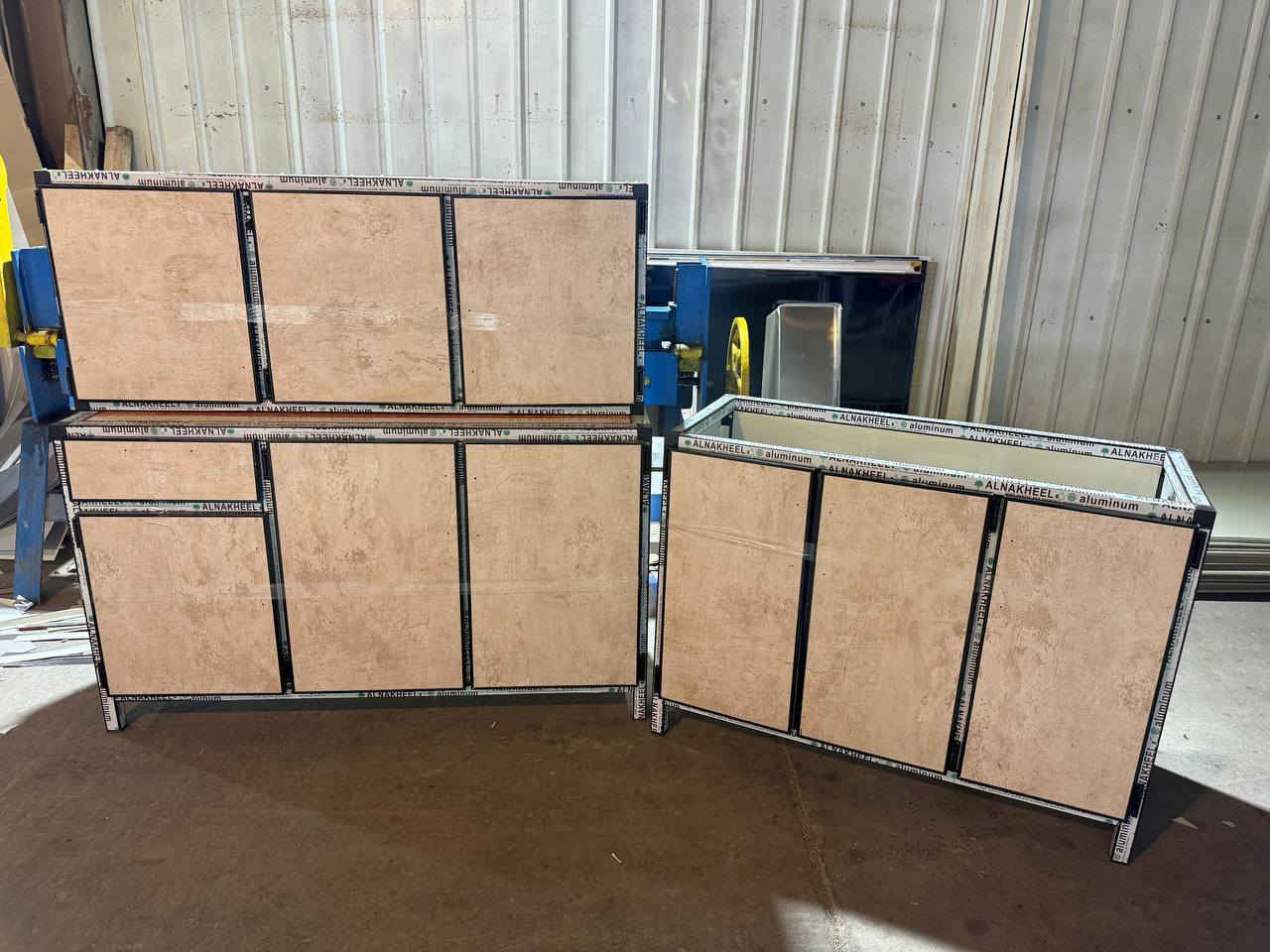 #ابداعنا  متواصل
االمنيوم وليس سوكي 

القياس متر ونص ارضي وملحق ومتر وعشرين سنك مرمر 

السعر 250 الف 
يتوفر خدمة توصيل لجميع المحافظات


**إذا كنت صاحب هذا الإعلان وتريد حذفه لأي سبب، رجاءا أرسل رسالة إلى الدعم الفني**