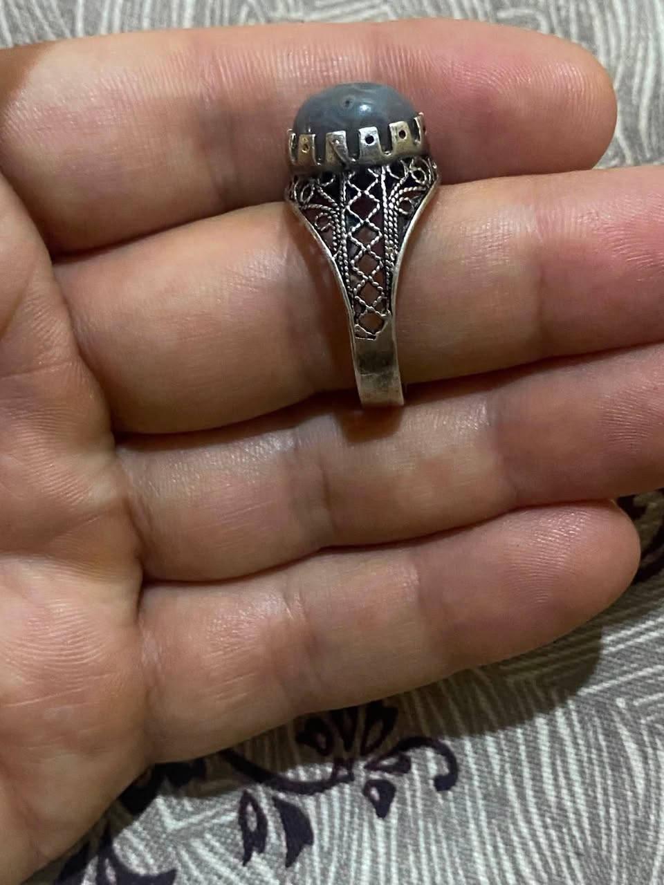 سلام عليكم خاتم فضه. علي حجر العقيق السليماني الطبيعي  ابو عينين   للبيع.


**إذا كنت صاحب هذا الإعلان وتريد حذفه لأي سبب، رجاءا أرسل رسالة إلى الدعم الفني**