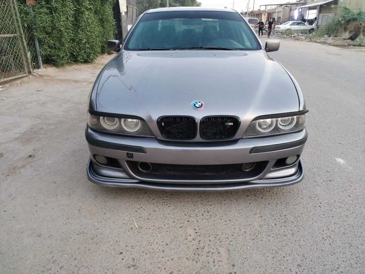 السلام عليكم اخوتي 544 موديل 2001 اصل 44
مكينه كير حداديه جدد
برده خلفيه كهرباء 
دوس ام… 
عتب ترحيب ام دركم ام 
ويل ام اصلي 
دبل جام 
سياره جاهزه من كلشي وبل حقيقة احلا من صور 
فول للأخير 
للبيع رقم اربيل
***********
